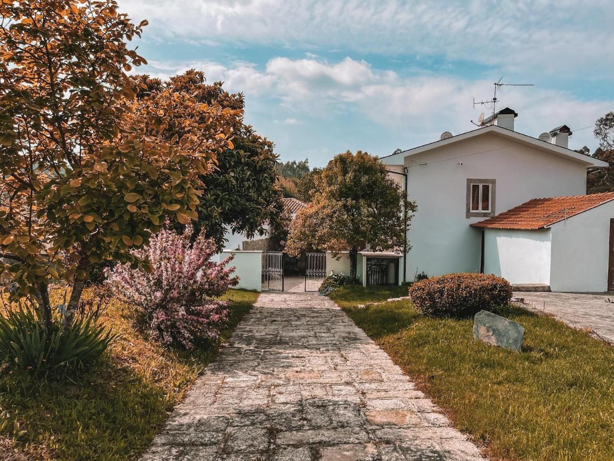 فيلا Windmill House سانتا ماريا دا فييرا المظهر الخارجي الصورة